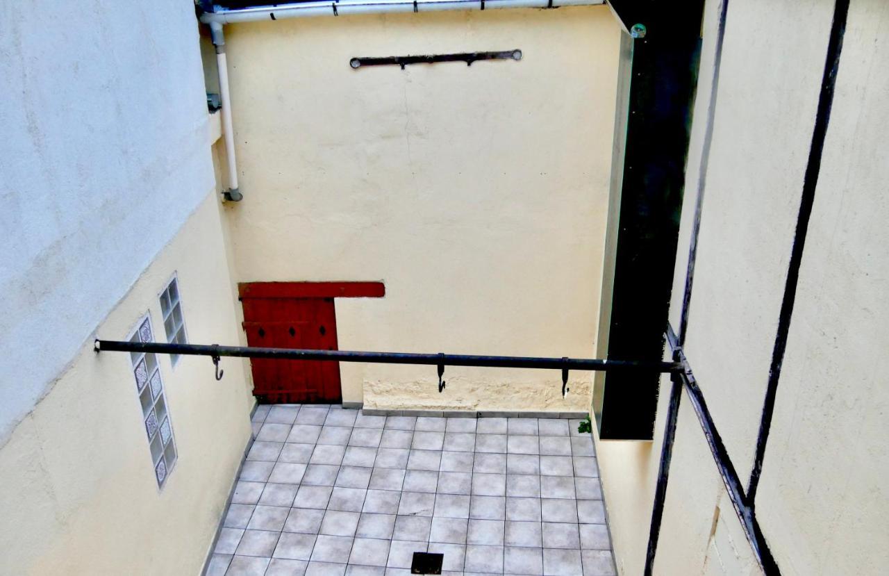 Family Home Sens Dış mekan fotoğraf